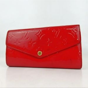 AUTH LOUIS VUITTON Monogram Red Vernis Portefeiulle Sarah Wallet